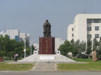 Albums/20060800-China Aug 2006/20060804-Shenyang University/77